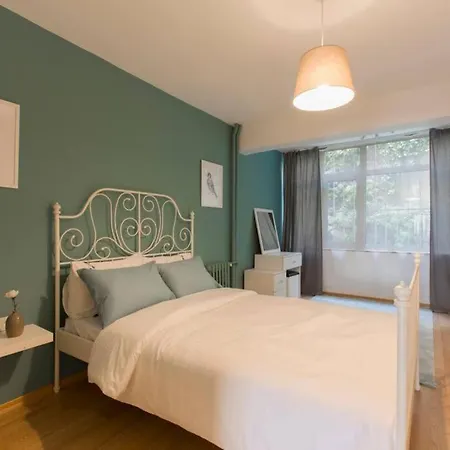 Centrally Located Huge In Cihangir * Istanbul